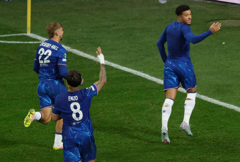 11打10！0-1到1-1 英超巅峰对决：13.1亿豪门3轮2平+17场不败